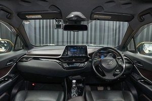 Внедорожник Toyota C-HR 2017 года, 2277000 рублей, Красноярск