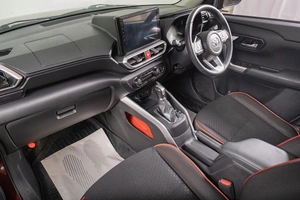 Внедорожник Toyota Raize 2019 года, 1799000 рублей, Томск