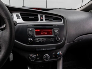 Хетчбэк Kia Ceed 2013 года, 920000 рублей, Краснодар