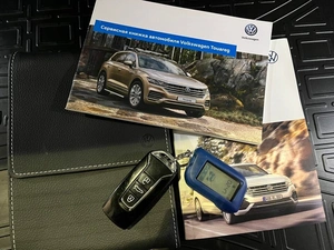 Внедорожник Volkswagen Touareg 2020 года, 4750000 рублей, Абакан