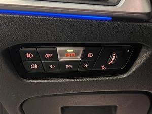 Седан BMW 3 серия 2019 года, 3499000 рублей, Красноярск