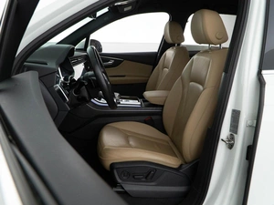 Внедорожник Audi Q7 2020 года, 6363444 рублей, Москва