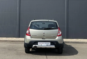 Хетчбэк Renault Sandero Stepway 2014 года, 985000 рублей, Солонцы