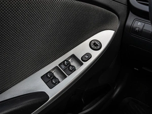 Седан Hyundai Solaris 2013 года, 960000 рублей, Краснодар