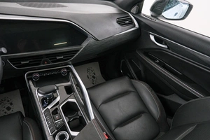 Внедорожник Geely Tugella 2024 года, 3549000 рублей, Красноярск