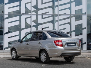 Седан ВАЗ (LADA) Granta 2021 года, 850000 рублей, Краснодар