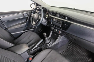 Седан Toyota Corolla 2014 года, 1219000 рублей, Пермь