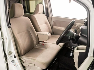 Минивэн Daihatsu Move 2015 года, 749000 рублей, Тюмень