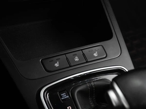 Хетчбэк Kia Rio X-Line 2020 года, 1589000 рублей, Тюмень