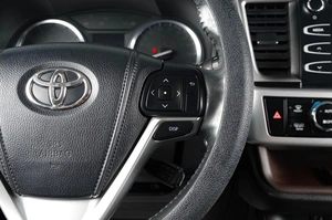 Внедорожник Toyota Highlander 2014 года, 2849000 рублей, Тюмень