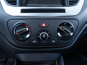 Седан Hyundai Solaris 2018 года, 1315654 рублей, Ставрополь