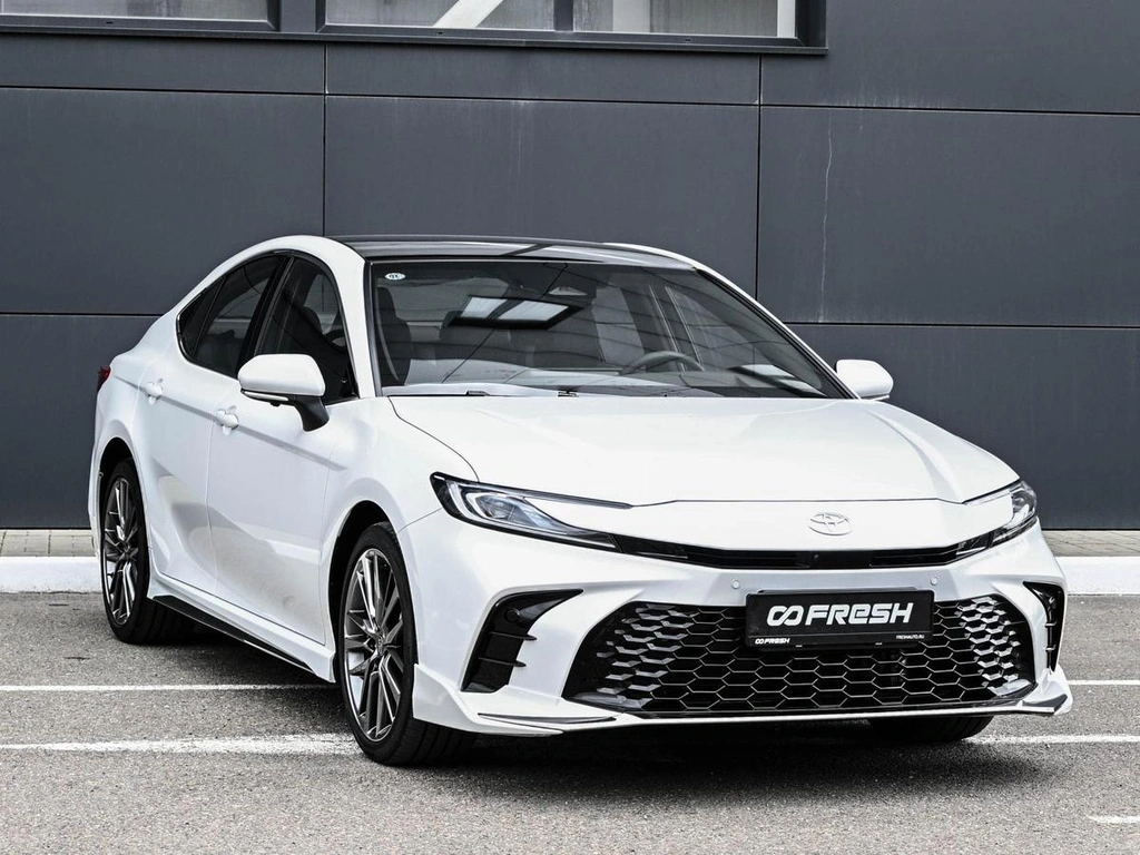 Седан Toyota Camry 2026 года, 4679000 рублей, Кирилловка