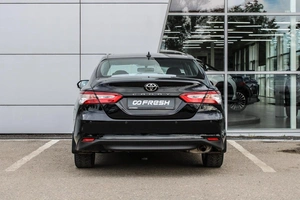Седан Toyota Camry 2021 года, 2849000 рублей, Ярославль