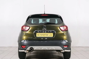 Внедорожник Renault Kaptur 2016 года, 1419000 рублей, Красноярск
