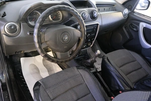 Внедорожник Renault Duster 2012 года, 899000 рублей, Омск