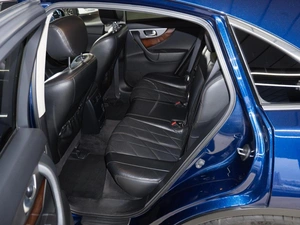 Внедорожник Infiniti FX30 2013 года, 2615000 рублей, Санкт-Петербург