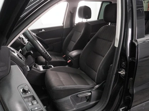 Внедорожник Volkswagen Tiguan 2014 года, 1484000 рублей, Воронеж