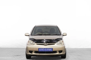 Седан Toyota Platz 2003 года, 489000 рублей, Барнаул