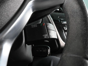 Седан Renault Logan Stepway 2022 года, 1389000 рублей, Аксай