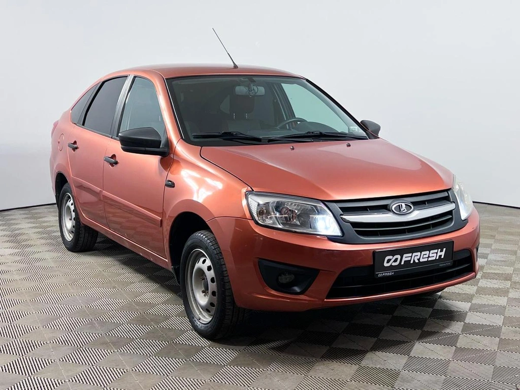 Лифтбек ВАЗ (LADA) Granta 2014 года, 399100 рублей, Казань