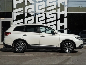 Внедорожник Mitsubishi Outlander 2018 года, 2049000 рублей, Волгоград