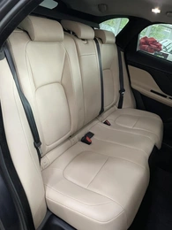 Внедорожник Jaguar F-Pace 2016 года, 2097000 рублей, Солонцы