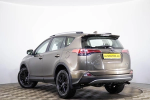 Внедорожник Toyota RAV4 2017 года, 2149000 рублей, Пермь