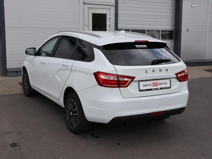 Универсал ВАЗ (LADA) Vesta 2019 года, 990000 рублей, Железногорск