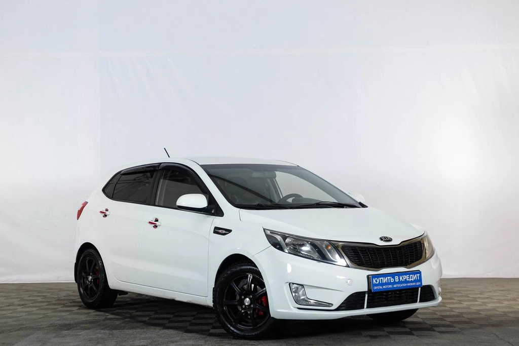 Хетчбэк Kia Rio 2014 года, 899000 рублей, Тюмень