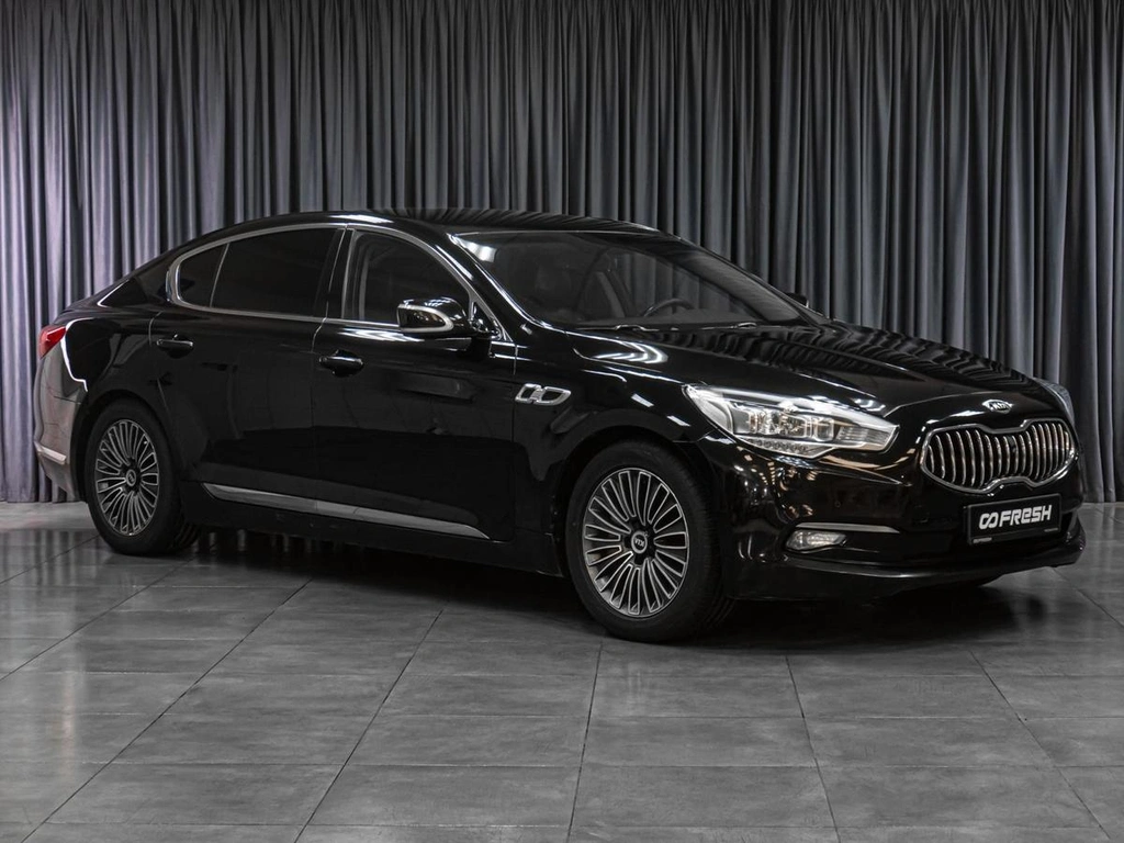 Седан Kia Quoris 2013 года, 2369000 рублей, Тюмень