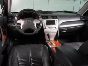 Седан Toyota Camry 2011 года, 1379000 рублей, Воронеж