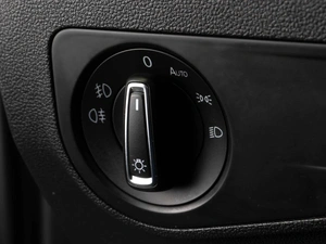 Внедорожник Volkswagen Tiguan 2017 года, 2749000 рублей, Тюмень