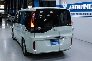 Минивэн Honda Stepwgn 2016 года, 1538000 рублей, Солонцы