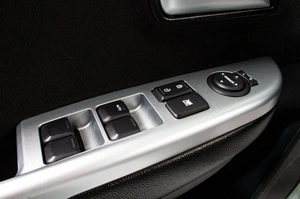 Хетчбэк Kia Rio 2013 года, 899000 рублей, Сургут