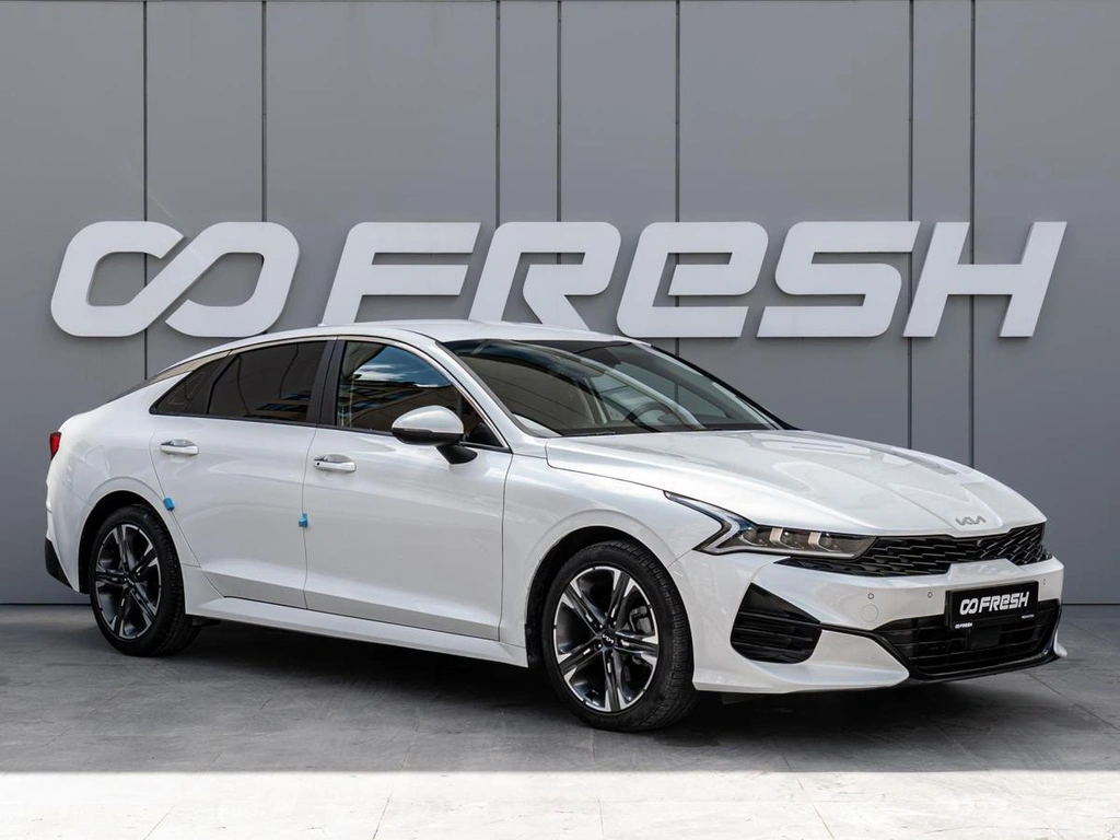 Седан Kia K5 2022 года, 3280000 рублей, Краснодар
