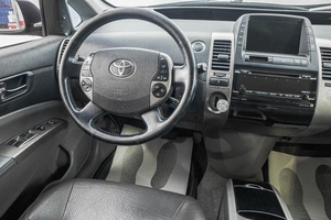 Лифтбек Toyota Prius 2008 года, 929000 рублей, Барнаул