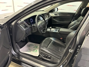 Седан Genesis G80 2017 года, 1890000 рублей, Красноярск