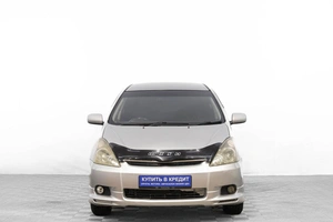 Минивэн Toyota Wish 2003 года, 599000 рублей, Барнаул