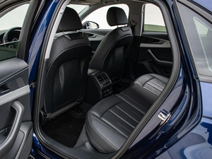 Седан Audi A4 2019 года, 2475000 рублей, Краснодар
