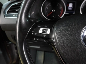 Внедорожник Volkswagen Tiguan 2019 года, 1899000 рублей, Воронеж