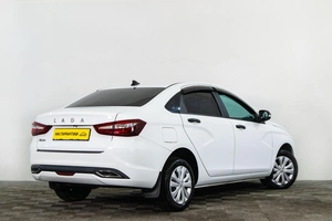Седан ВАЗ (LADA) Vesta 2024 года, 1599000 рублей, Сургут