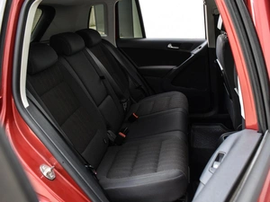 Внедорожник Volkswagen Tiguan 2013 года, 1520000 рублей, Краснодар