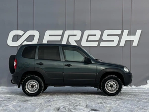 Внедорожник Chevrolet Niva 2019 года, 725000 рублей, Ижевск