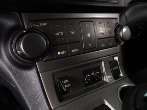 Внедорожник Toyota Highlander 2012 года, 1925000 рублей, Минеральные Воды