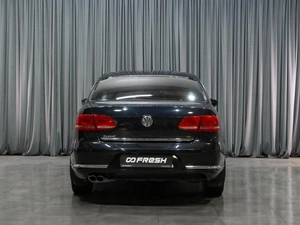 Седан Volkswagen Passat 2012 года, 1149000 рублей, Тюмень