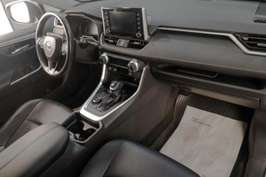 Внедорожник Toyota RAV4 2020 года, 3779000 рублей, Челябинск