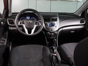 Седан Hyundai Solaris 2015 года, 909000 рублей, Воронеж