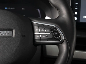 Внедорожник Haval F7 2023 года, 2350000 рублей, Омск
