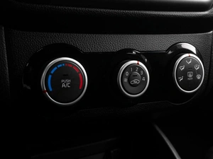 Седан Kia Rio 2015 года, 1099000 рублей, Тюмень