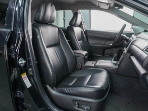 Седан Toyota Camry 2013 года, 1799000 рублей, Сургут